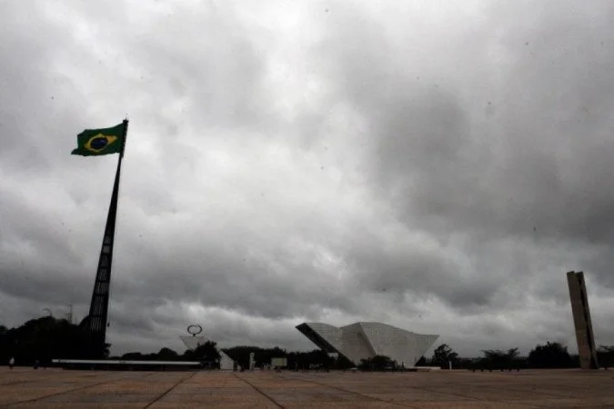 1_cbpfot270720143325-6398798