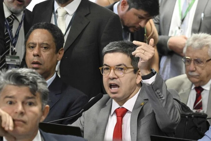 1_54857914872-efd4f26cb7-o-59941772