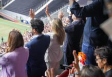 Governadora Celina Leão participa de celebração da Sexta-feira Santa com fiéis evangélicos