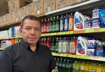 Vigilância Sanitária do DF fiscaliza retirada de lotes da marca Ypê