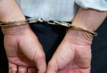 Mulher é condenada a 18 anos após tentar matar companheira no DF